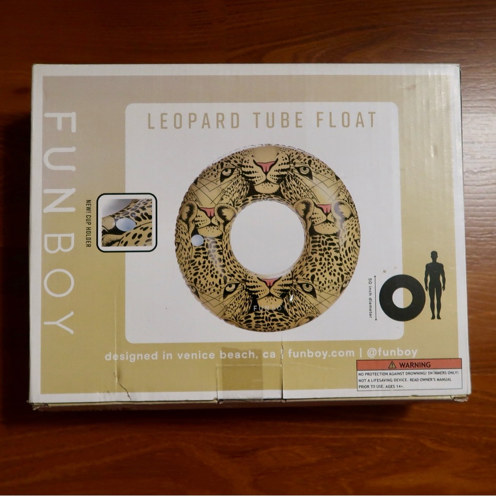 Brand New FUNBOY Leopard Pool Tube  🐆